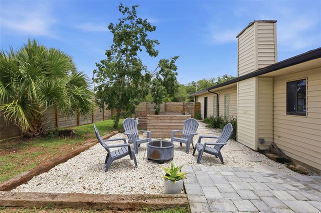 516 N MCDONALD AVENUE, Deland, FL 32724
