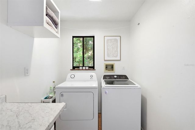 516 N MCDONALD AVENUE, Deland, FL 32724