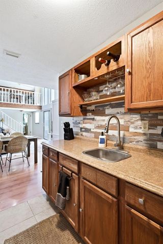 516 N MCDONALD AVENUE, Deland, FL 32724