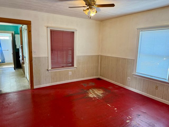 268 Newton St, Waltham, MA 02453