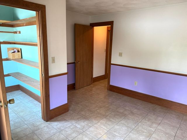 268 Newton St, Waltham, MA 02453