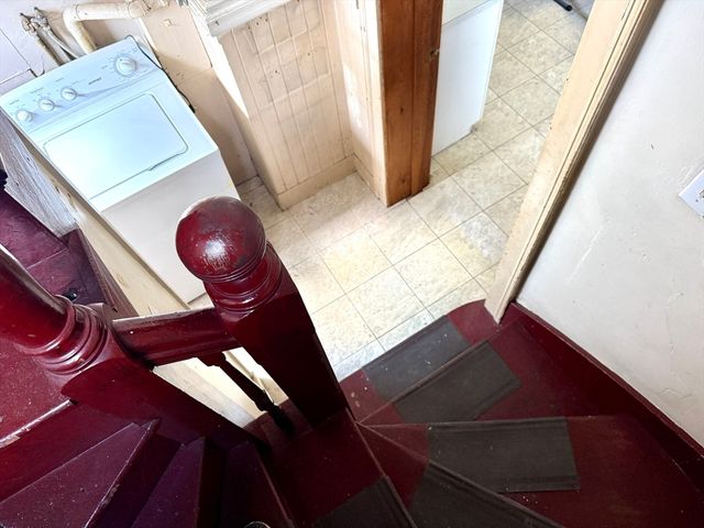 268 Newton St, Waltham, MA 02453