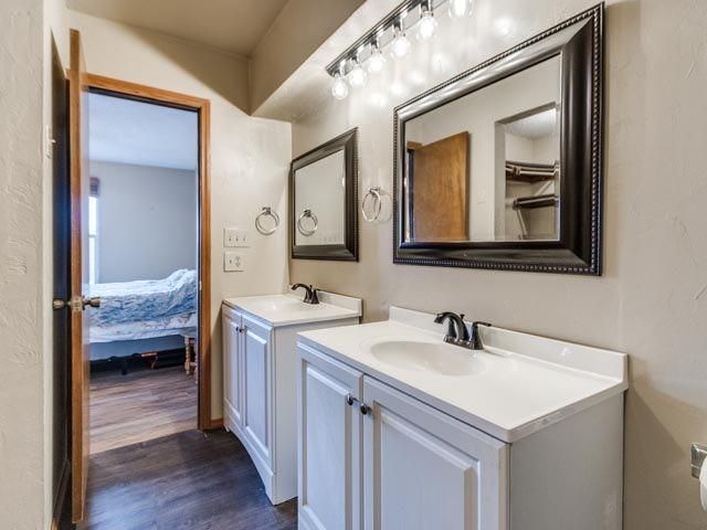 7212 Lakewood Circle, Oklahoma City, OK 73132