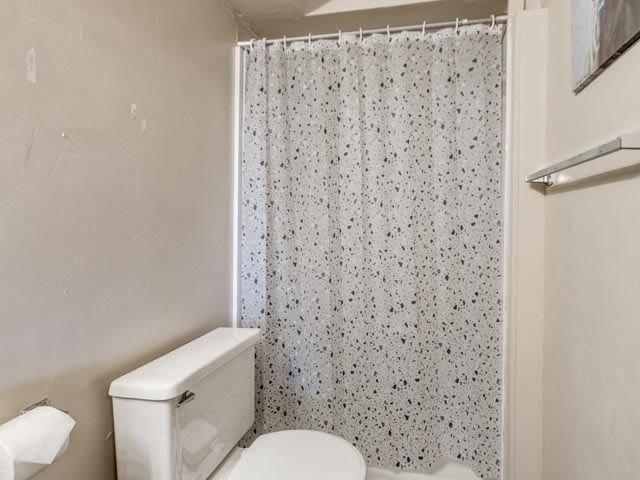 7212 Lakewood Circle, Oklahoma City, OK 73132