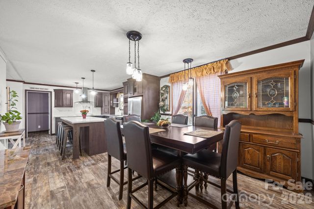 14 Harkins Lane, Marshall, NC 28753