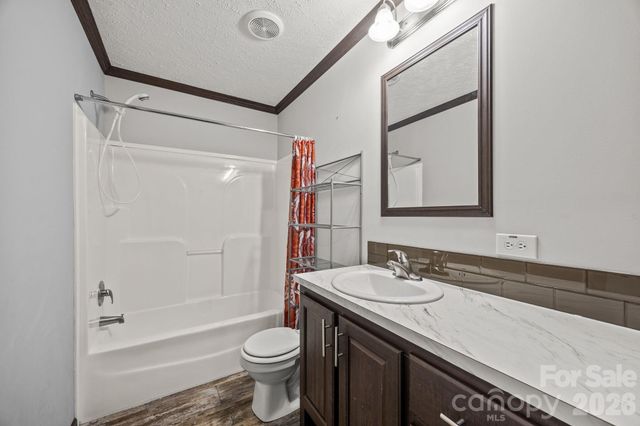 14 Harkins Lane, Marshall, NC 28753