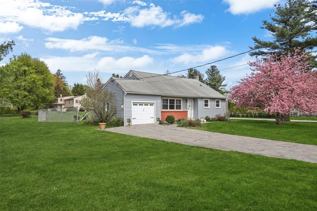 2788 Hedge Street, Yorktown Heights, NY 10598