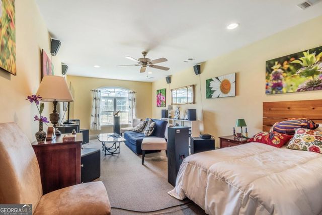 1225 E Hampton Drive, Statesboro, GA 30461