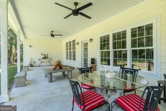 1225 E Hampton Drive, Statesboro, GA 30461