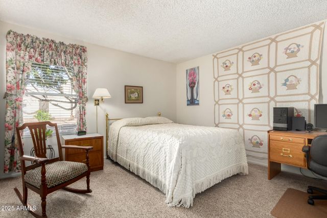 1342 W EMERALD Avenue 380, Mesa, AZ 85202