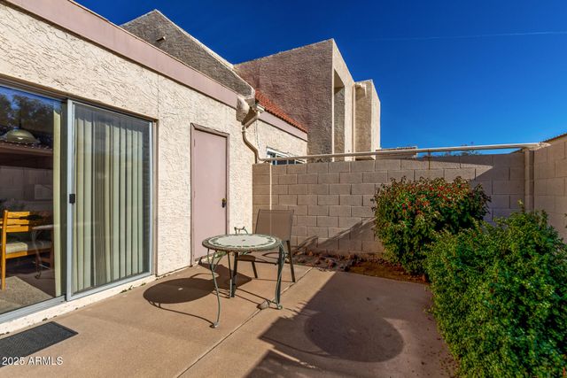 1342 W EMERALD Avenue 380, Mesa, AZ 85202