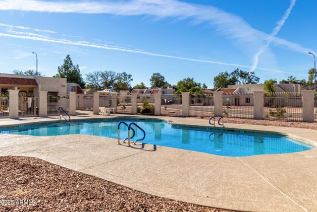 1342 W EMERALD Avenue 380, Mesa, AZ 85202