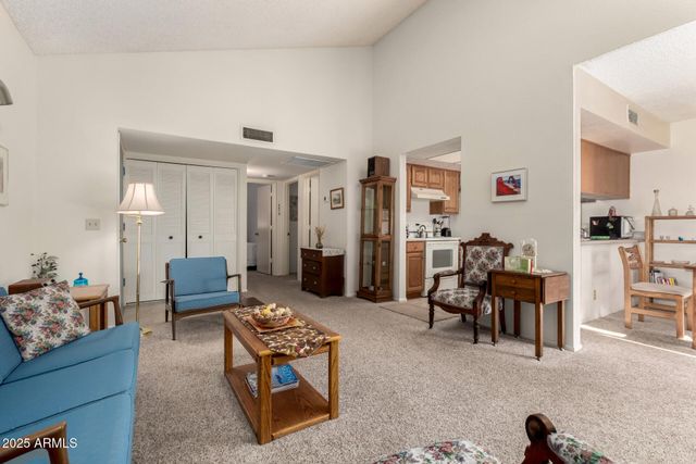 1342 W EMERALD Avenue 380, Mesa, AZ 85202