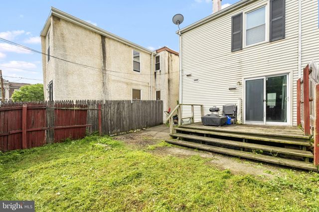 325 E 13TH ST, Wilmington, DE 19801