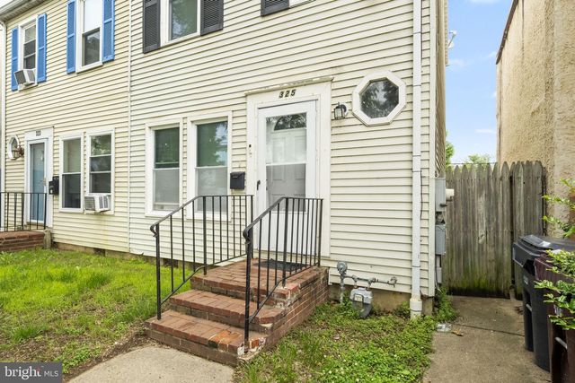 325 E 13TH ST, Wilmington, DE 19801