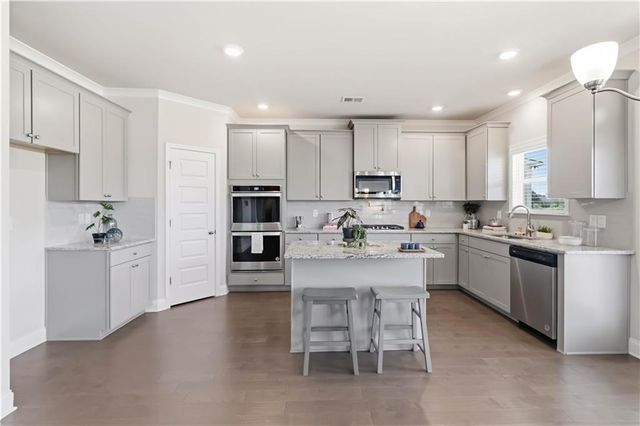 324 Conley Avenue, Hampton, GA 30228