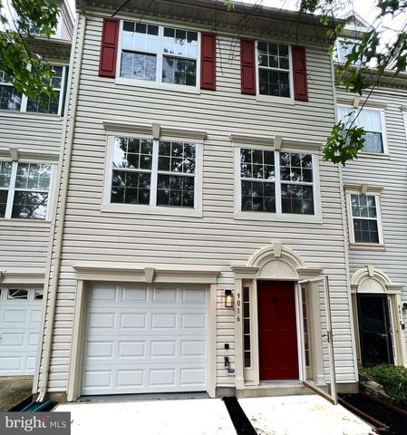 9016 LAKE LARGO DR, Upper Marlboro, MD 20774