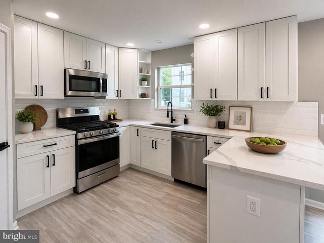 9016 LAKE LARGO DR, Upper Marlboro, MD 20774