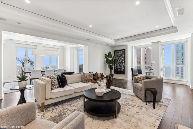 11 E Walton Street 4202, Chicago, IL 60611