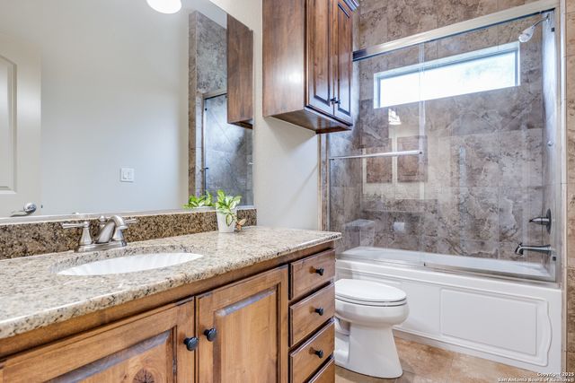 436 English Oaks Circle, Boerne, TX 78006