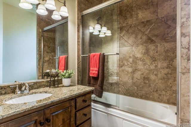 436 English Oaks Circle, Boerne, TX 78006