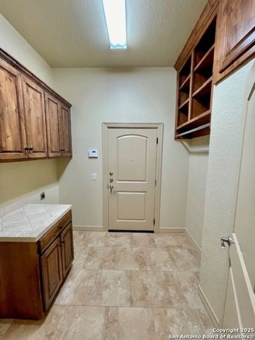 436 English Oaks Circle, Boerne, TX 78006