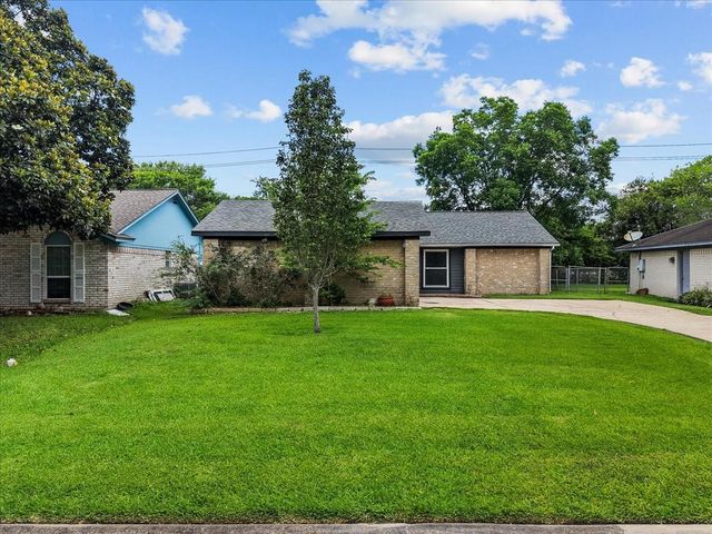 3206 Wavecrest Street, League City, TX 77573