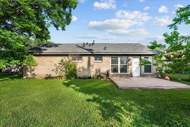 3206 Wavecrest Street, League City, TX 77573