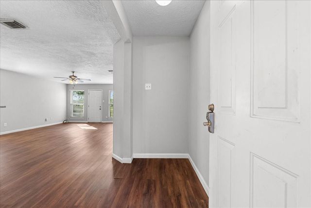 3206 Wavecrest Street, League City, TX 77573
