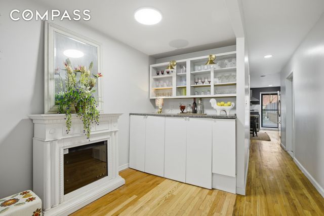 127 W 123rd Street TH, New York City, NY 10027