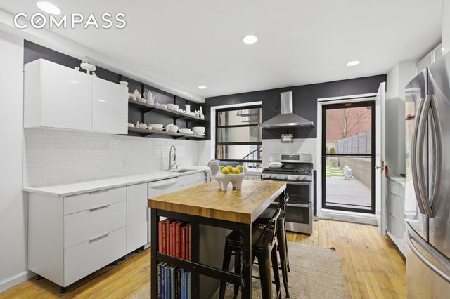 127 W 123rd Street TH, New York City, NY 10027