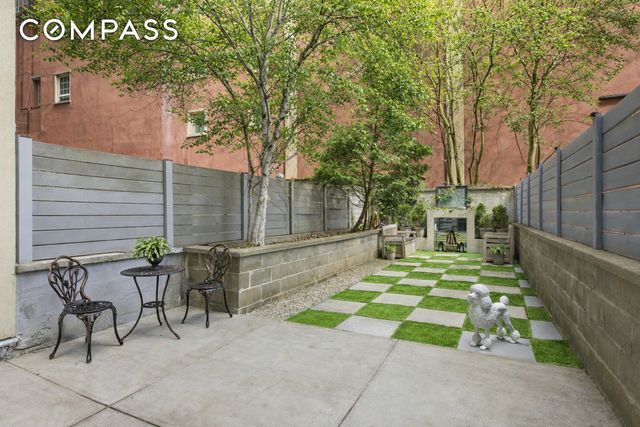 127 W 123rd Street TH, New York City, NY 10027