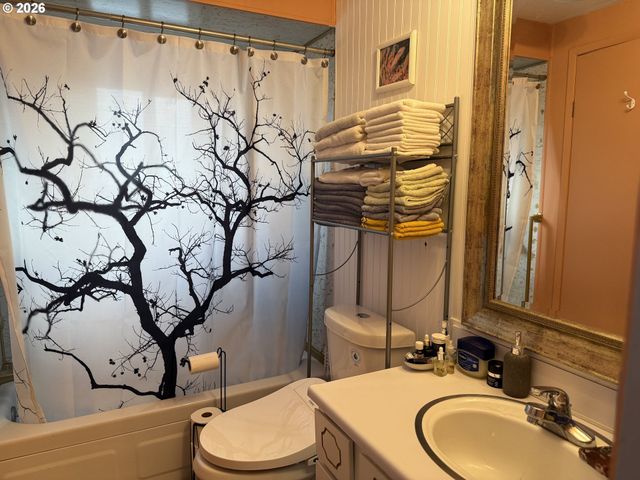 17206 Sw ELDORADO Dr, Portland, OR 97224