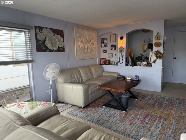 17206 Sw ELDORADO Dr, Portland, OR 97224