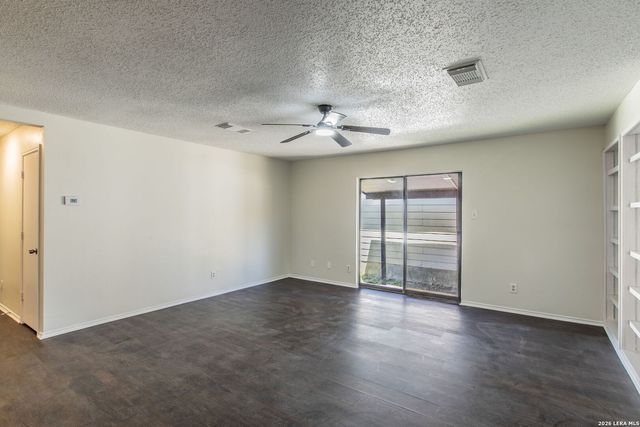 6903 Saharastone Dr, Converse, TX 78109