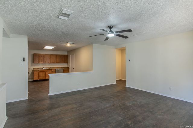 6903 Saharastone Dr, Converse, TX 78109