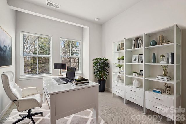 547 Nantahala Drive, Charlotte, NC 28211