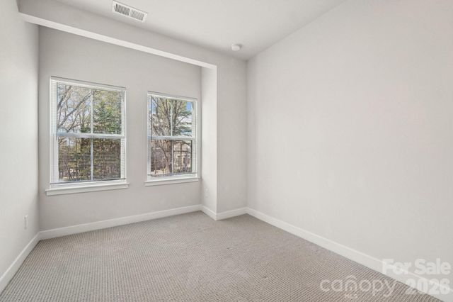 547 Nantahala Drive, Charlotte, NC 28211