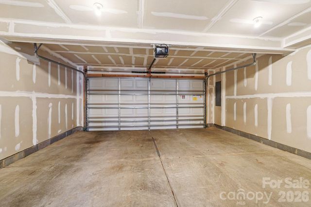 547 Nantahala Drive, Charlotte, NC 28211