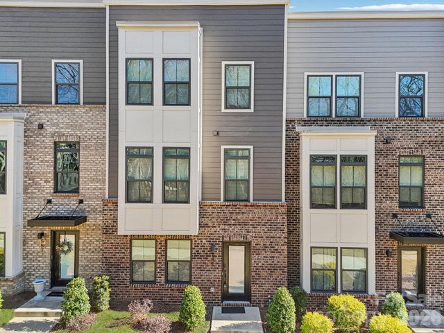 547 Nantahala Drive, Charlotte, NC 28211