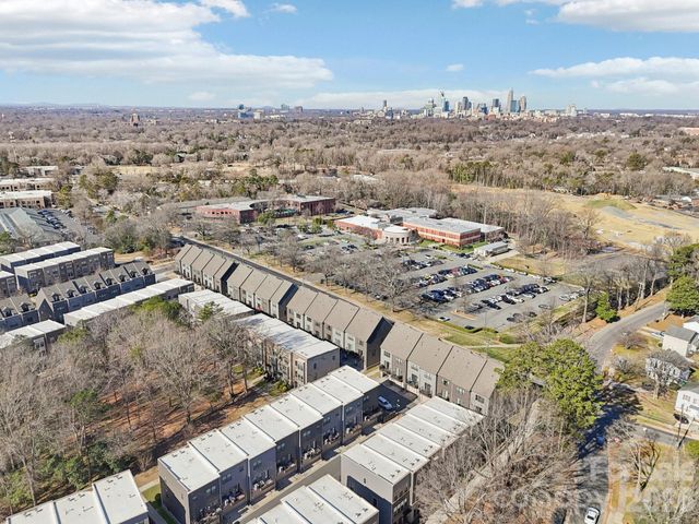 547 Nantahala Drive, Charlotte, NC 28211