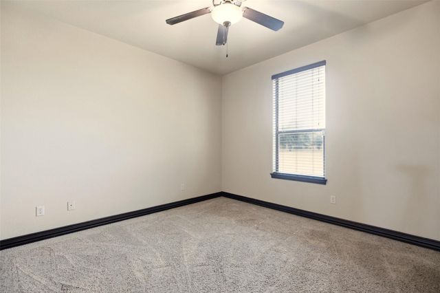 116 Sarahs LN, Liberty Hill, TX 78642