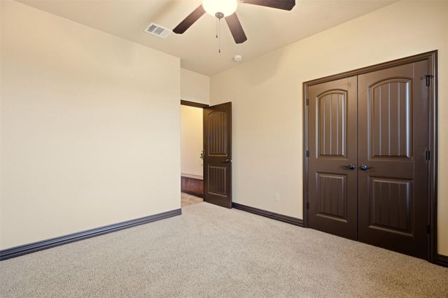 116 Sarahs LN, Liberty Hill, TX 78642