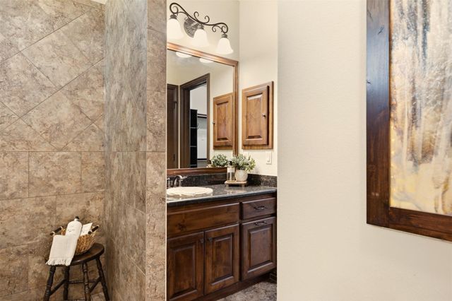 116 Sarahs LN, Liberty Hill, TX 78642