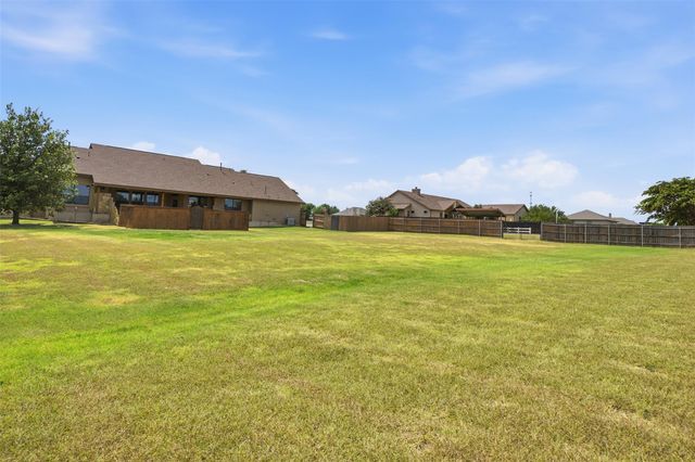 116 Sarahs LN, Liberty Hill, TX 78642