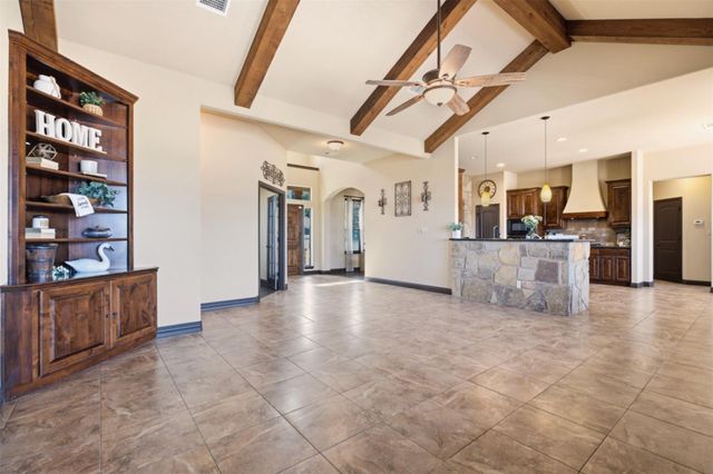 116 Sarahs LN, Liberty Hill, TX 78642