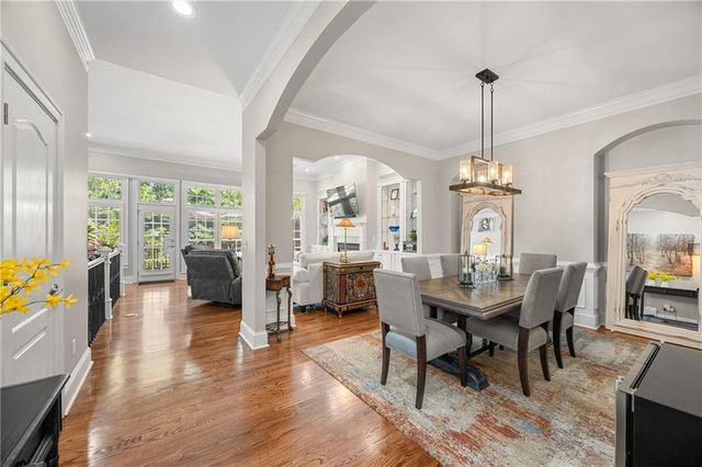 4292 Kingston Gate Cove, Atlanta, GA 30341