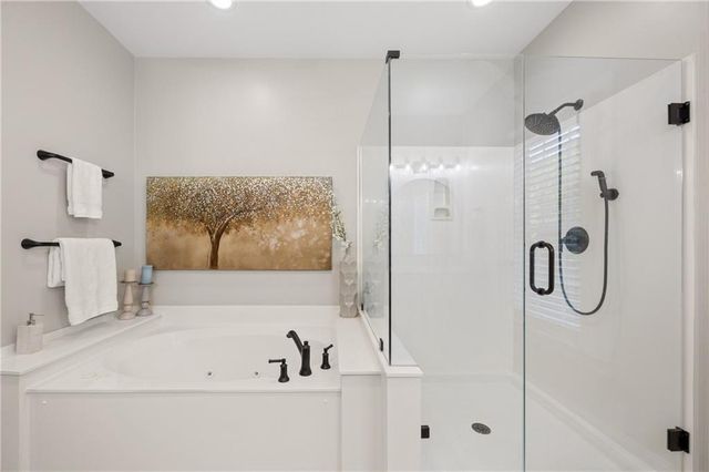 4292 Kingston Gate Cove, Atlanta, GA 30341