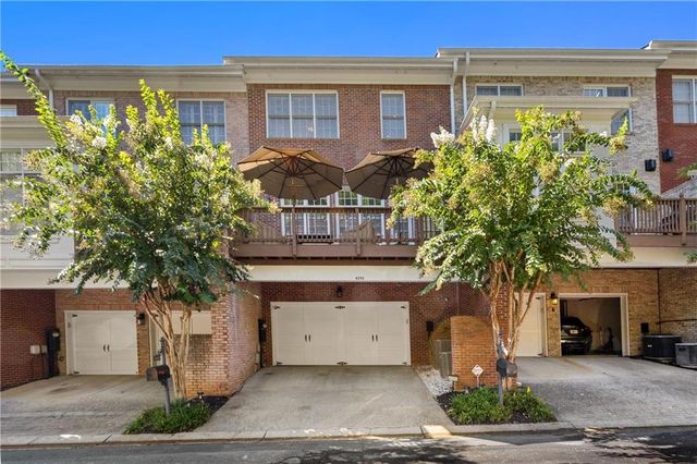 4292 Kingston Gate Cove, Atlanta, GA 30341
