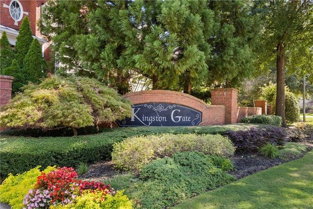 4292 Kingston Gate Cove, Atlanta, GA 30341